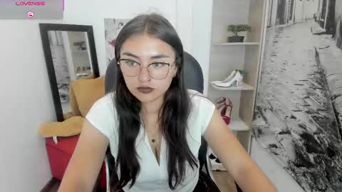 Snapshot of grace__lovely chatting on September 17, 2025, 8:32 pm Grace  online show from September 17, 2025, 8:32 pm