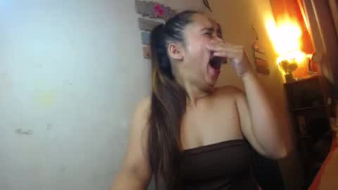 Snapshot of grace_filipina chatting on October 14, 2025, 3:51 am my name is  GRACEY  online show from October 14, 2025, 3:51 am