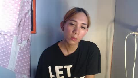 HoneyGrace online show from September 19, 2025, 4:03 am