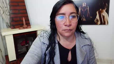 Snapshot of grace_mature_milf chatting on October 29, 2025, 10:06 am grace_mature_milf online show from October 29, 2025, 10:06 am