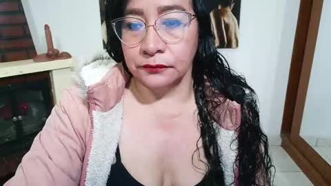 grace_mature_milf online show from April 24, 2026, 11:45 am