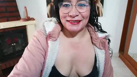 grace_mature_milf online show from April 30, 2026, 12:11 pm