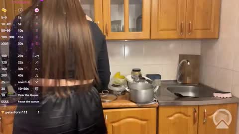 Snapshot of gracebrownnn chatting on June 11, 2026, 12:32 am Grace Brown online show from June 11, 2026, 12:32 am