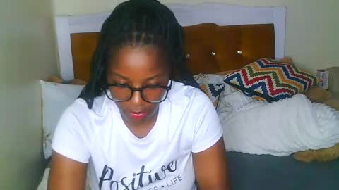 Snapshot of graceessy chatting on January 20, 2025, 11:43 pm graceessy online show from January 20, 2025, 11:43 pm
