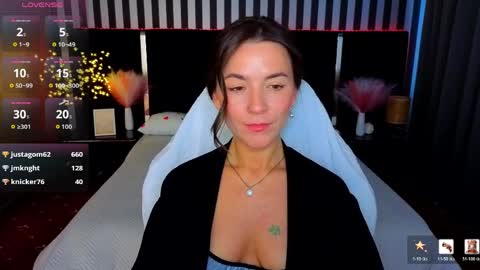 gracefulmichelle online show from May 12, 2026, 8:22 am
