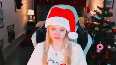 Grace Glamour online show from December 17, 2024, 11:28 am