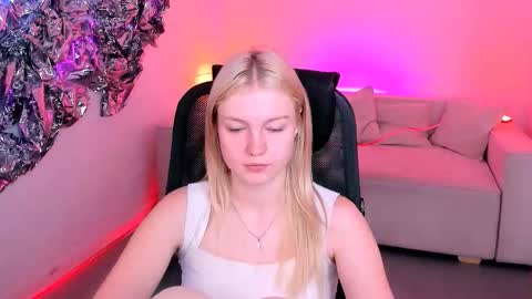 Grace Glamour online show from September 13, 2025, 5:18 am