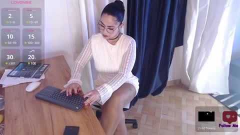Snapshot of gracehill__ chatting on January 26, 2025, 5:56 am Im Sofia online show from January 26, 2025, 5:56 am