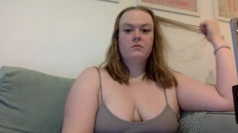Snapshot of graceloves69 chatting on June 7, 2026, 9:46 am Grace Loves online show from June 7, 2026, 9:46 am