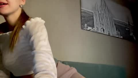 gracetorrezz online show from October 17, 2025, 5:48 pm