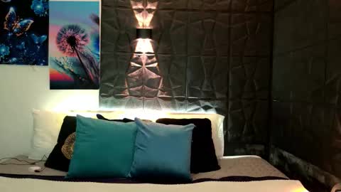 Gracey Milf online show from December 18, 2025, 12:11 pm