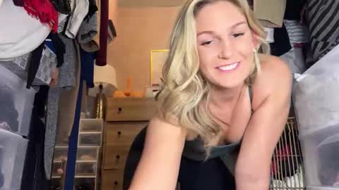 Gracie Mae online show from January 28, 2025, 8:36 pm