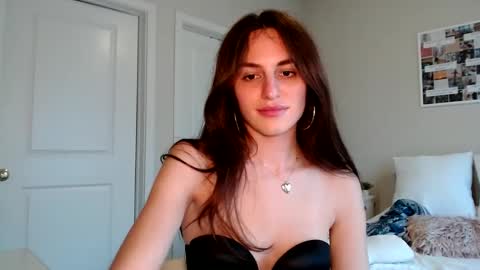 Gracie Smith online show from February 5, 2025, 10:44 pm