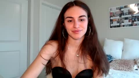 Gracie Smith online show from February 13, 2025, 8:55 pm