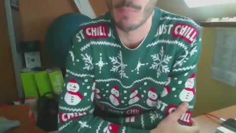 Snapshot of grandbi chatting on December 17, 2024, 1:27 pm grandbi online show from December 17, 2024, 1:27 pm