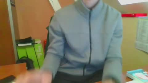 Snapshot of grandbi chatting on January 8, 2025, 8:06 am grandbi online show from January 8, 2025, 8:06 am