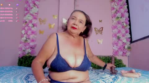 Mi Name is violeta  online show from March 31, 2026, 12:38 pm