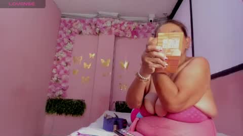 Mi Name is violeta  online show from May 5, 2026, 12:24 pm