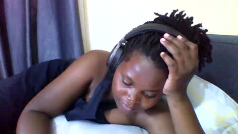 Snapshot of grannylover_ chatting on October 1, 2025, 7:25 am grannylover_ online show from October 1, 2025, 7:25 am