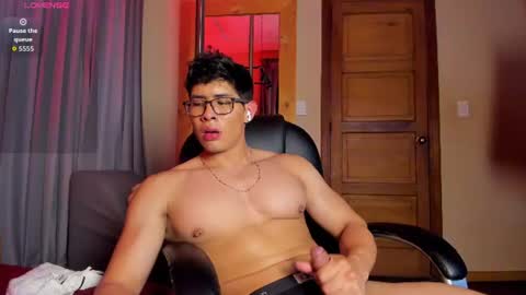 grayandrews online show from June 11, 2026, 2:53 am