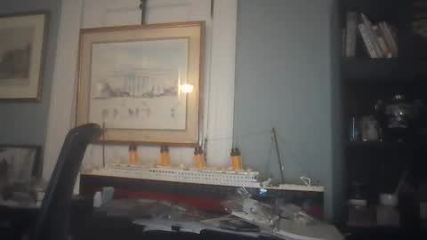 Snapshot of grayson_maxx chatting on April 4, 2026, 12:09 am grayson_maxx online show from April 4, 2026, 12:09 am