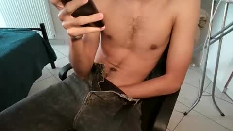 Snapshot of grcammer chatting on November 23, 2025, 3:01 pm GrCammer online show from November 23, 2025, 3:01 pm