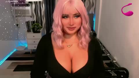 PAULATHEONE online show from May 3, 2026, 2:28 am