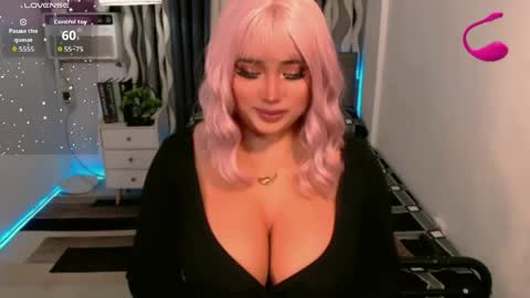 PAULATHEONE online show from June 6, 2026, 12:49 am