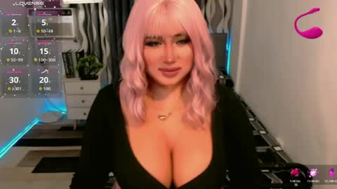 PAULATHEONE online show from June 7, 2026, 8:51 am