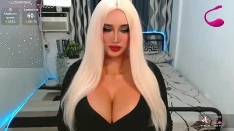 PAULATHEONE online show from June 9, 2026, 2:34 am