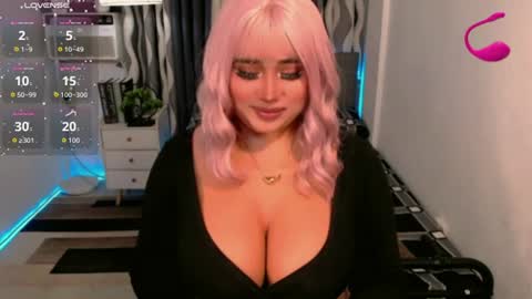 PAULATHEONE online show from June 19, 2026, 11:03 am