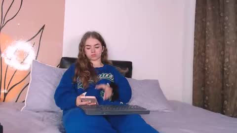  GRECIA  online show from December 27, 2024, 5:31 am