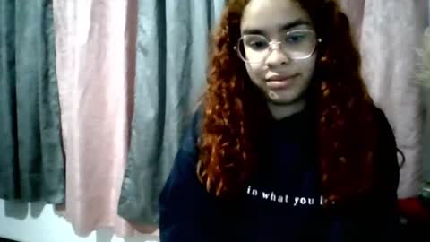 GreciaRuiz online show from December 4, 2024, 2:09 am