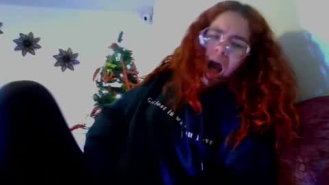 GreciaRuiz online show from December 6, 2024, 1:07 am