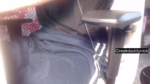 Snapshot of greekdaddynickofficial chatting on October 21, 2025, 11:33 am greekdaddynickofficial online show from October 21, 2025, 11:33 am