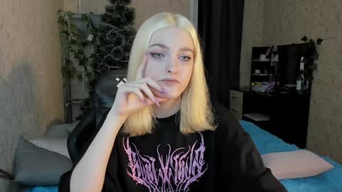 Lilith online show from January 6, 2025, 1:42 am