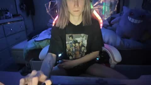 GreenEyedLovexo online show from December 6, 2024, 5:31 am