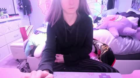 GreenEyedLovexo online show from December 23, 2024, 9:40 pm