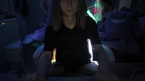 GreenEyedLovexo online show from December 30, 2024, 5:26 am