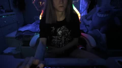 GreenEyedLovexo online show from January 8, 2025, 5:37 am