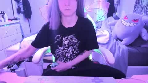 GreenEyedLovexo online show from January 17, 2025, 4:47 pm