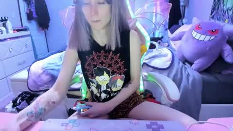 GreenEyedLovexo online show from January 17, 2025, 9:39 pm