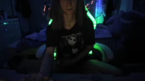 GreenEyedLovexo online show from January 18, 2025, 5:31 am