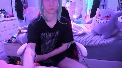 Snapshot of greeneyedlovexo chatting on October 6, 2025, 2:58 pm GreenEyedLovexo online show from October 6, 2025, 2:58 pm