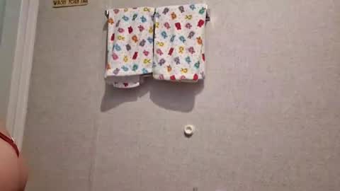 Snapshot of greeneyedlovexo chatting on October 15, 2025, 6:41 pm GreenEyedLovexo online show from October 15, 2025, 6:41 pm