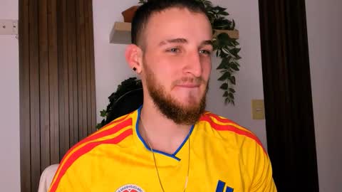 Juan online show from December 16, 2025, 12:04 am