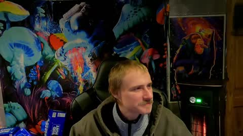 Greenlungs8195 online show from January 16, 2025, 7:28 am