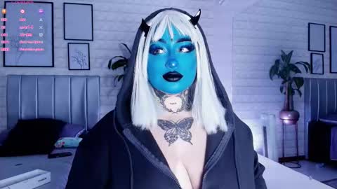 Snapshot of greennbella chatting on September 24, 2025, 7:17 pm online show from September 24, 2025, 7:17 pm