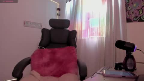 Medussa online show from March 12, 2026, 8:37 pm