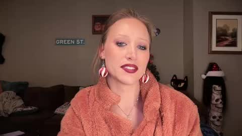SexQueen Nikki online show from December 22, 2024, 10:06 am